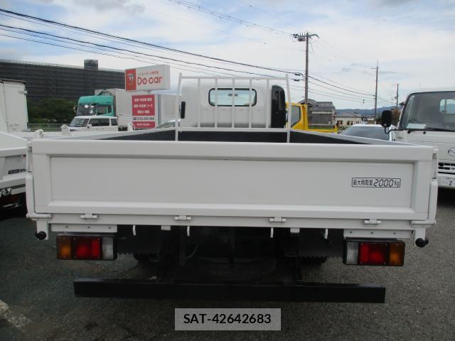 Isuzu ELF TRUCK 2010-08 8005274-2