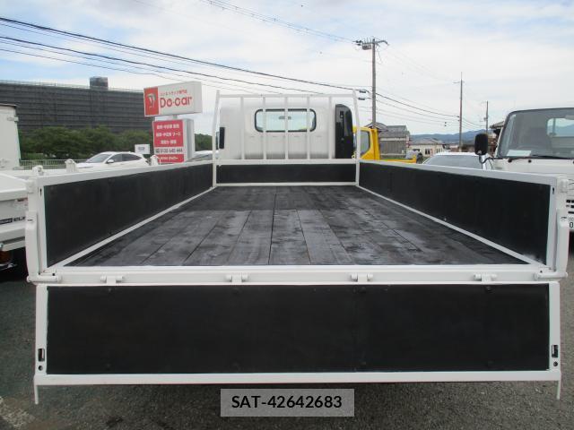 Isuzu ELF TRUCK 2010-08 8005274-3