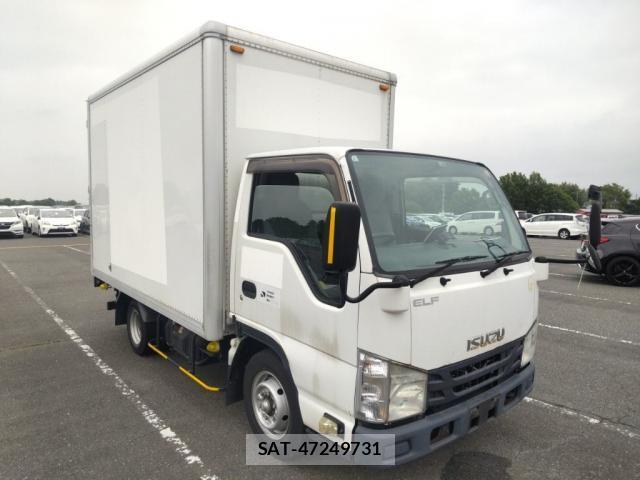Isuzu ELF TRUCK 2015-05 8008855-0