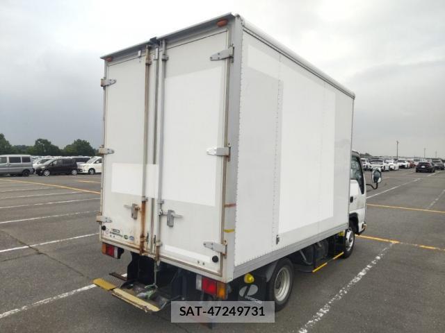 Isuzu ELF TRUCK 2015-05 8008855-5