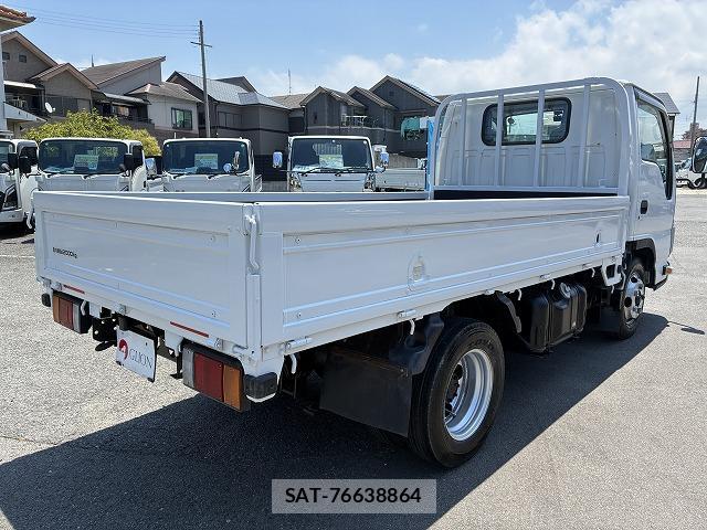Isuzu ELF TRUCK 2019-02 8010830-7