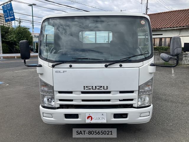 Isuzu ELF TRUCK 2013-11 8010833-1