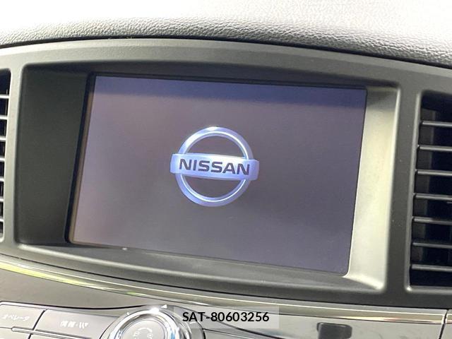 Nissan ELGRAND 2017-09 8006733-2