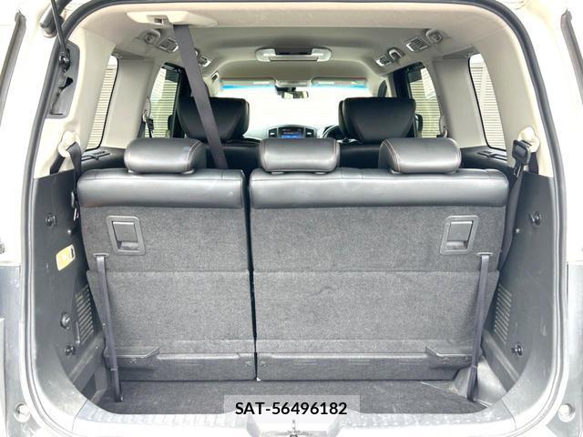 Nissan ELGRAND 2019-07 8007694-10