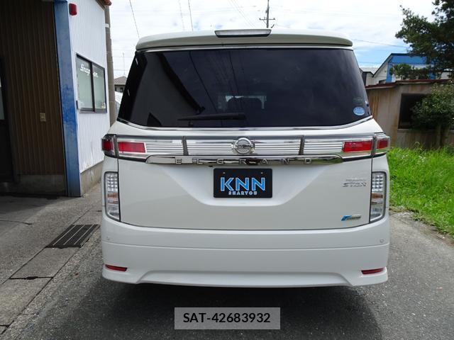 Nissan ELGRAND 2013-02 8009481-10