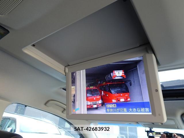Nissan ELGRAND 2013-02 8009481-5