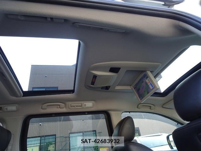 Nissan ELGRAND 2013-02 8009481-6