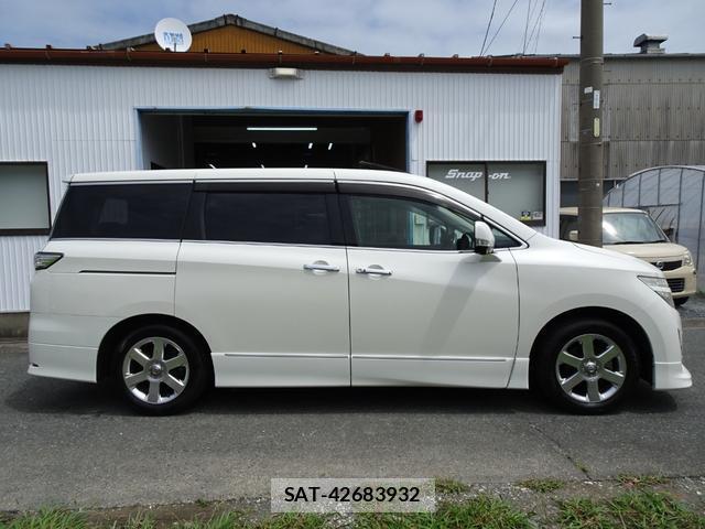 Nissan ELGRAND 2013-02 8009481-8