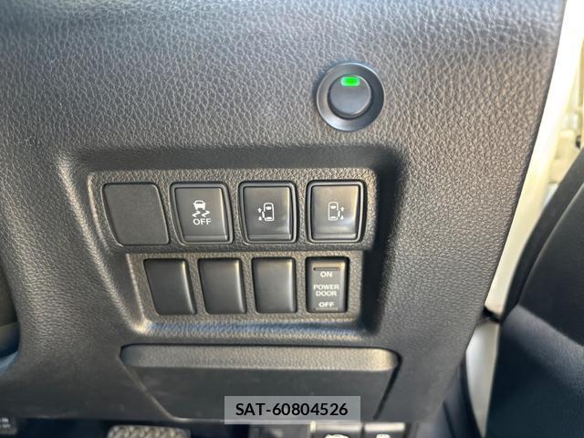 Nissan ELGRAND 2014 8010664-5