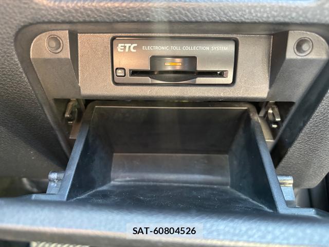 Nissan ELGRAND 2014 8010664-6