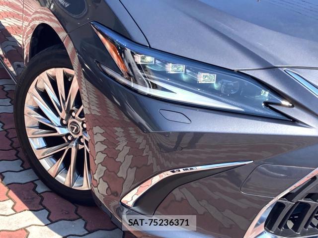 Lexus ES 2022-02 8005100-16