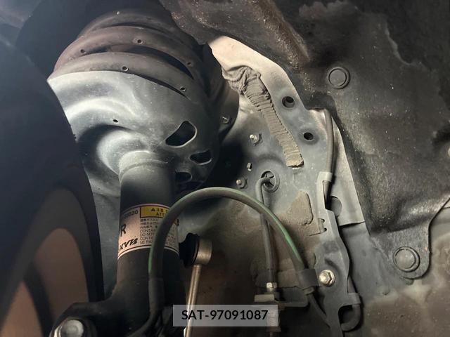 Lexus ES 2020-01 8005101-19