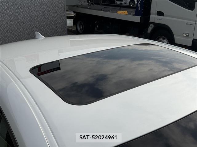 Lexus ES 2019-01 8010869-12