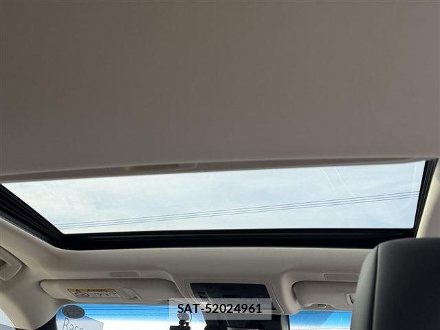 Lexus ES 2019-01 8010869-18