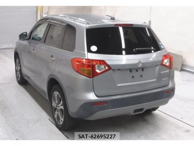 Suzuki ESCUDO 2017-10 8008304-4