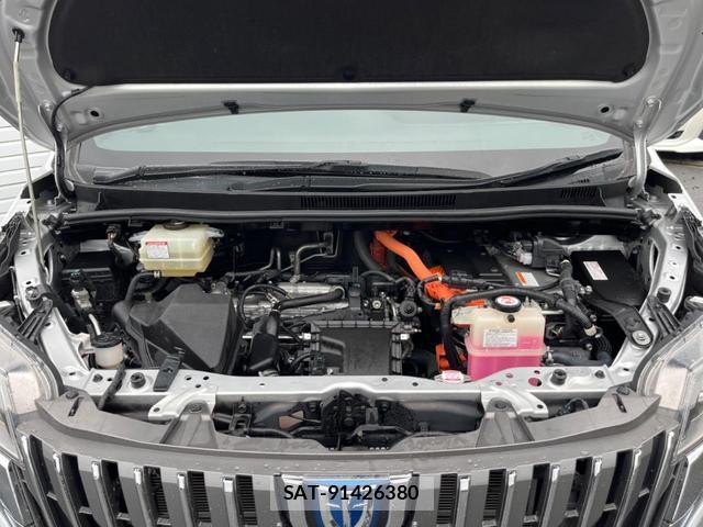 Toyota ESQUIRE 2018-10 8003630-17