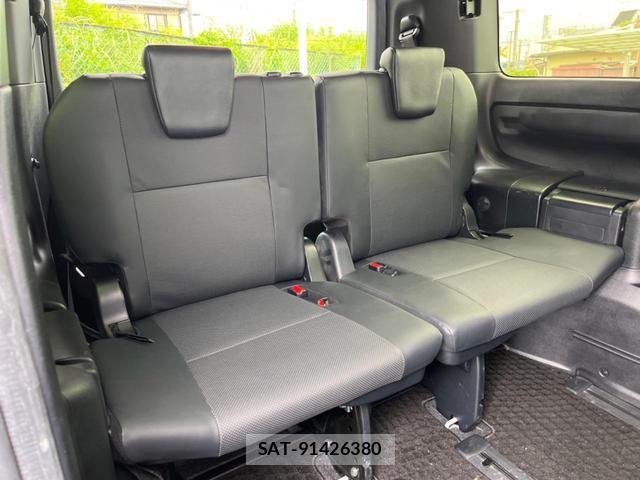 Toyota ESQUIRE 2018-10 8003630-8