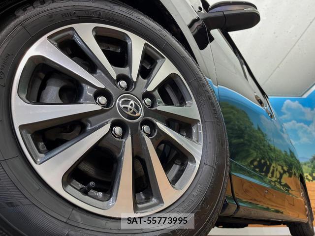 Toyota ESQUIRE 2018-03 8005214-12
