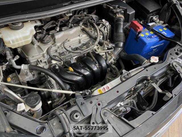 Toyota ESQUIRE 2018-03 8005214-18