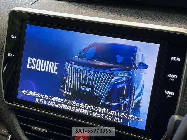 Toyota ESQUIRE 2018-03 8005214-2
