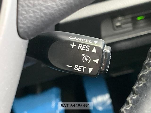 Toyota ESQUIRE 2016-05 8007203-7