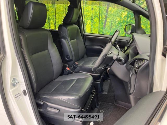 Toyota ESQUIRE 2016-05 8007203-8