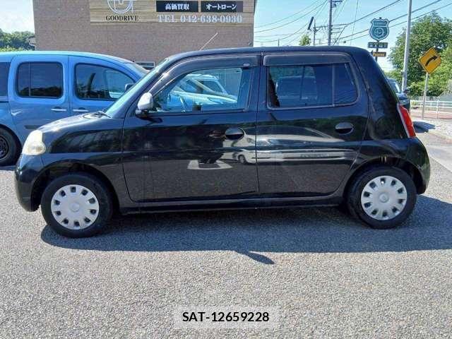 Daihatsu ESSE 2010-05 8003580-2