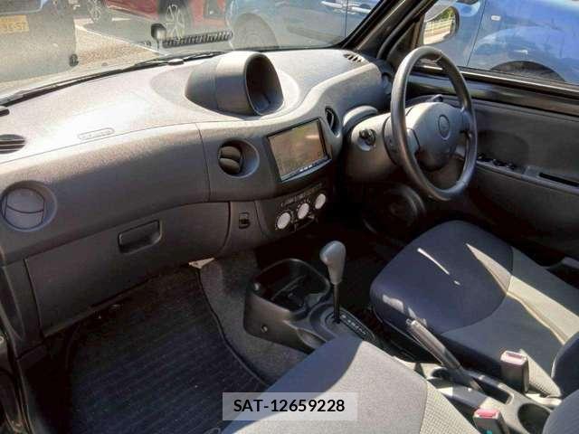 Daihatsu ESSE 2010-05 8003580-7