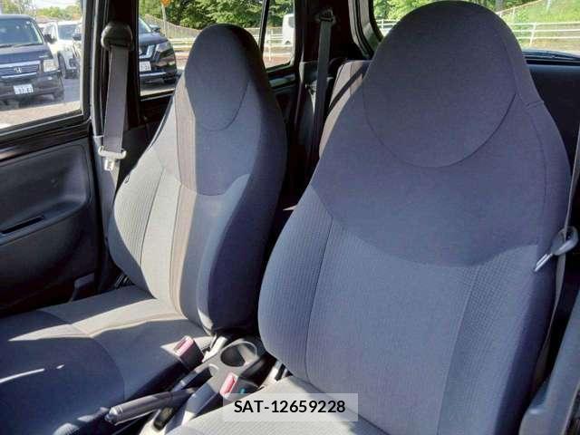 Daihatsu ESSE 2010-05 8003580-8