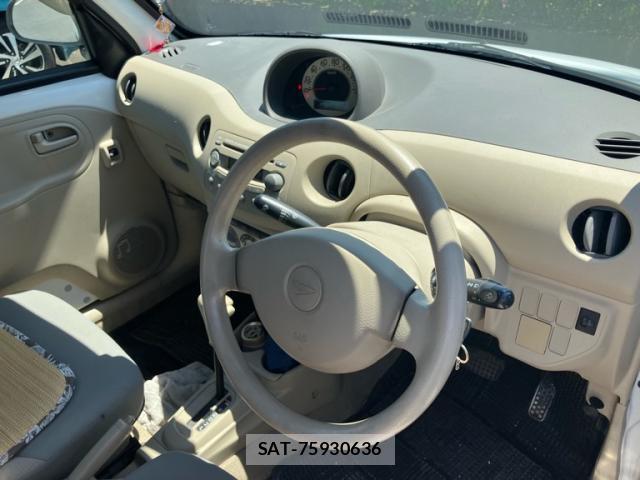 Daihatsu ESSE 2007-08 8005377-6