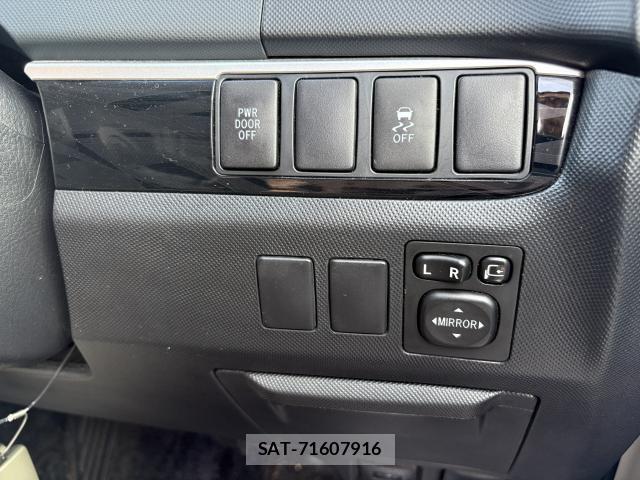 Toyota ESTIMA 2013-12 8003391-10