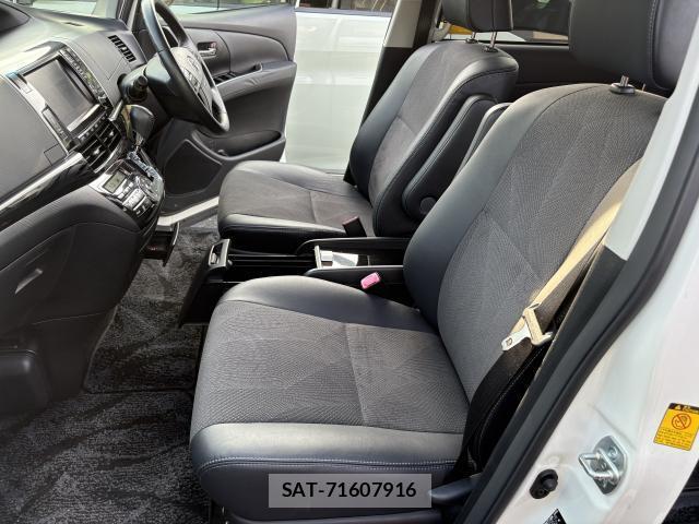 Toyota ESTIMA 2013-12 8003391-5