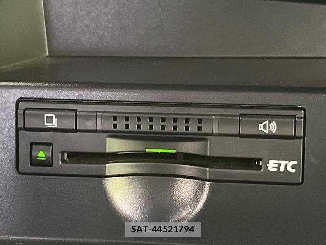 Toyota ESTIMA 2016-03 8008786-6