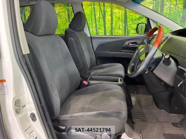 Toyota ESTIMA 2016-03 8008786-7