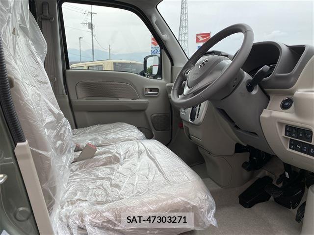 Suzuki EVERY WAGON 2026-06 8002953-12