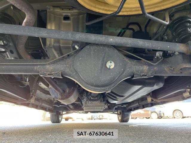 Suzuki EVERY WAGON 2020-10 8003638-18