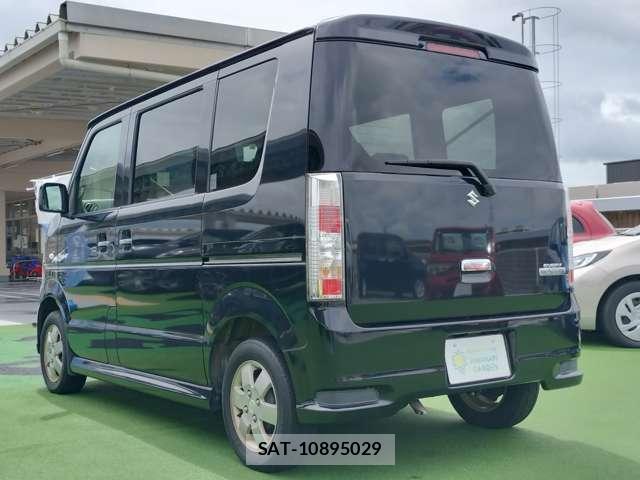 Suzuki EVERY WAGON 2013-05 8007361-2