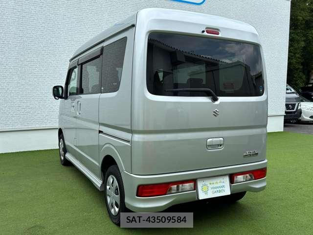 Suzuki EVERY WAGON 2015-09 8011762-3