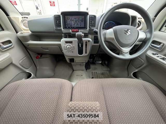 Suzuki EVERY WAGON 2015-09 8011762-4