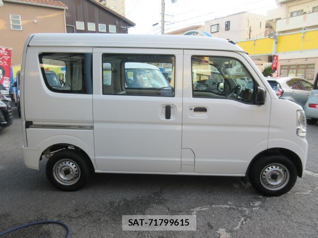 Suzuki EVERY 2021-05 8003047-3
