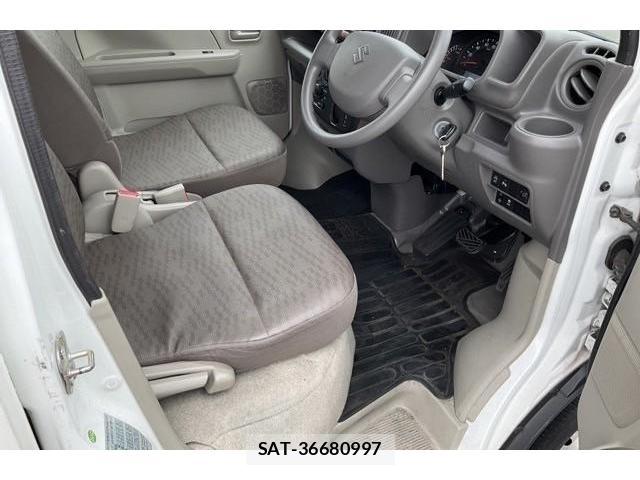 Suzuki EVERY 2022-06 8004274-4