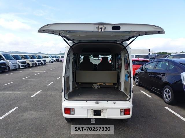 Suzuki EVERY 2020-06 8005681-5