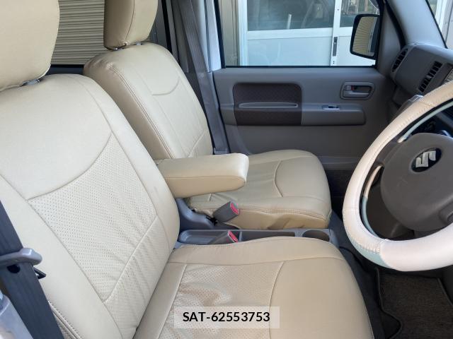Suzuki EVERY 2012-11 8005875-5