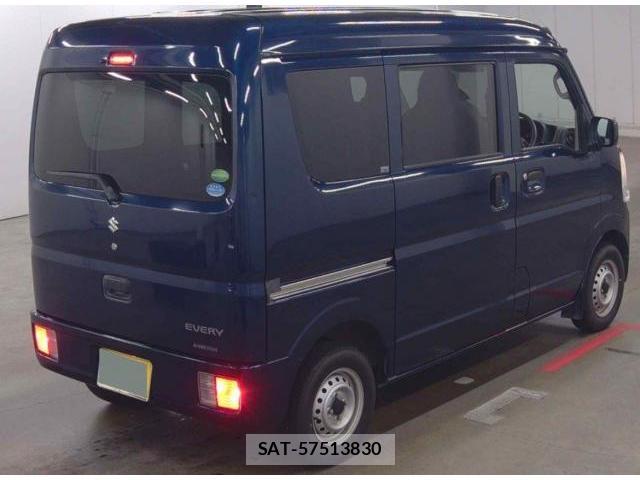 Suzuki EVERY 2018-08 8009490-2