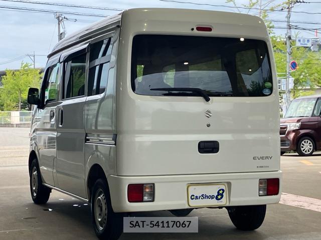 Suzuki EVERY 2020-10 8011188-1