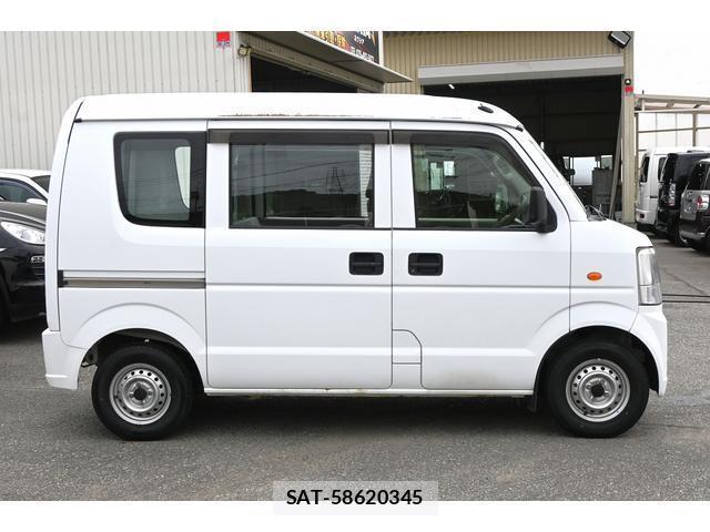 Suzuki EVERY 2014-07 8011528-7