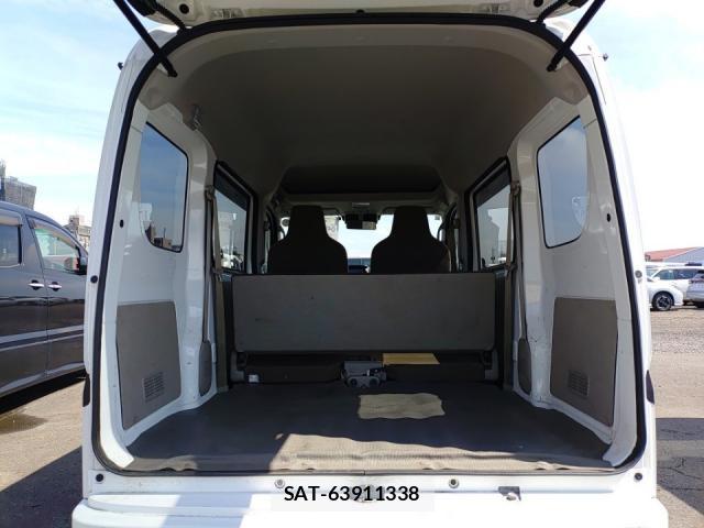 Suzuki EVERY 2022-06 8012073-5