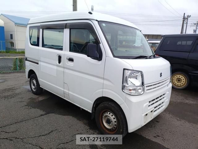 Suzuki EVERY 2020-07 8012075-1