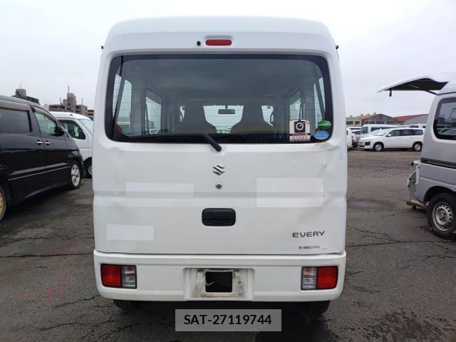 Suzuki EVERY 2020-07 8012075-3