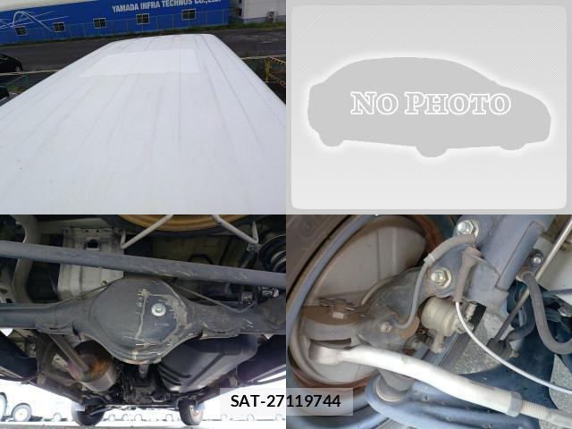 Suzuki EVERY 2020-07 8012075-6